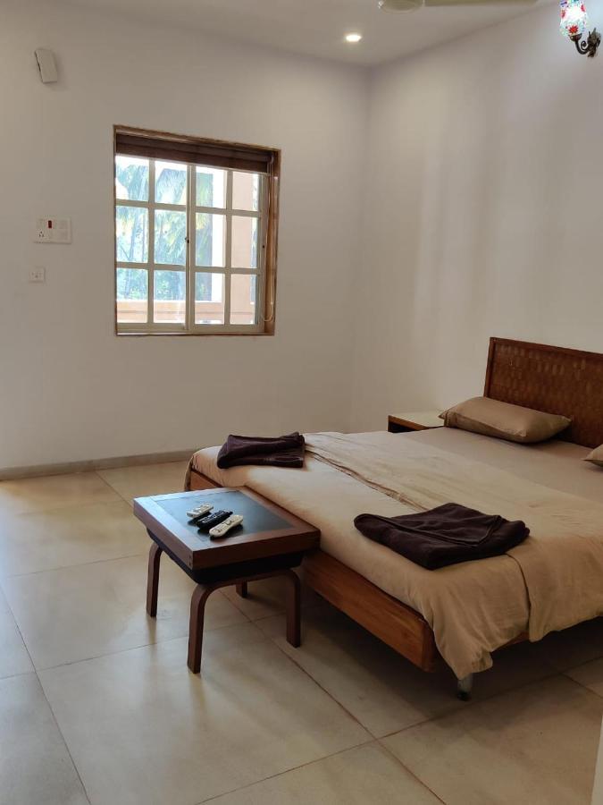 White House Beach Resort, Nagaon Εξωτερικό φωτογραφία